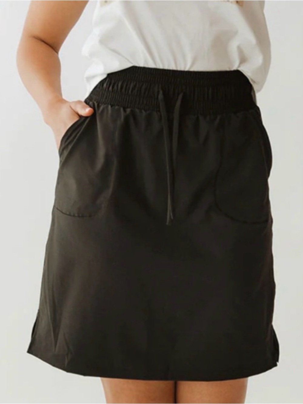 New Albion XXL The Away Skirt in black with elastic waist